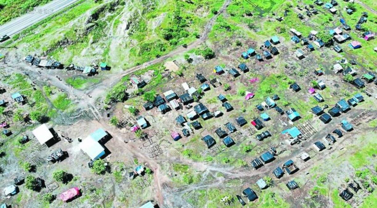 Héctor Castro, presidente de la Asociación Nacional de Ganaderos y Agricultores de Atlántida (Agaa), señala que en Atlántida, el más reciente blanco de los invasores, hay mucha incertidumbre y enorme preocupación por las invasiones, ya que muchos dueños de propiedades han sido amenazados.