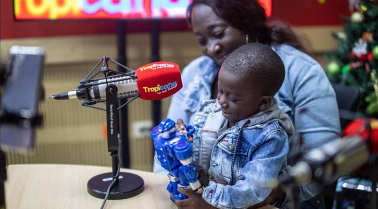 Yanfry Díaz Quiñones nació en Istmina, Chocó, Colombia. Su mamá, Tatiana Quiñones (foto), de 28 años, es empleada doméstica, y con su trabajo, hace frente a los gastos de la casa, que también comparte con su otra hija, Yasbleidy, de 12 años.