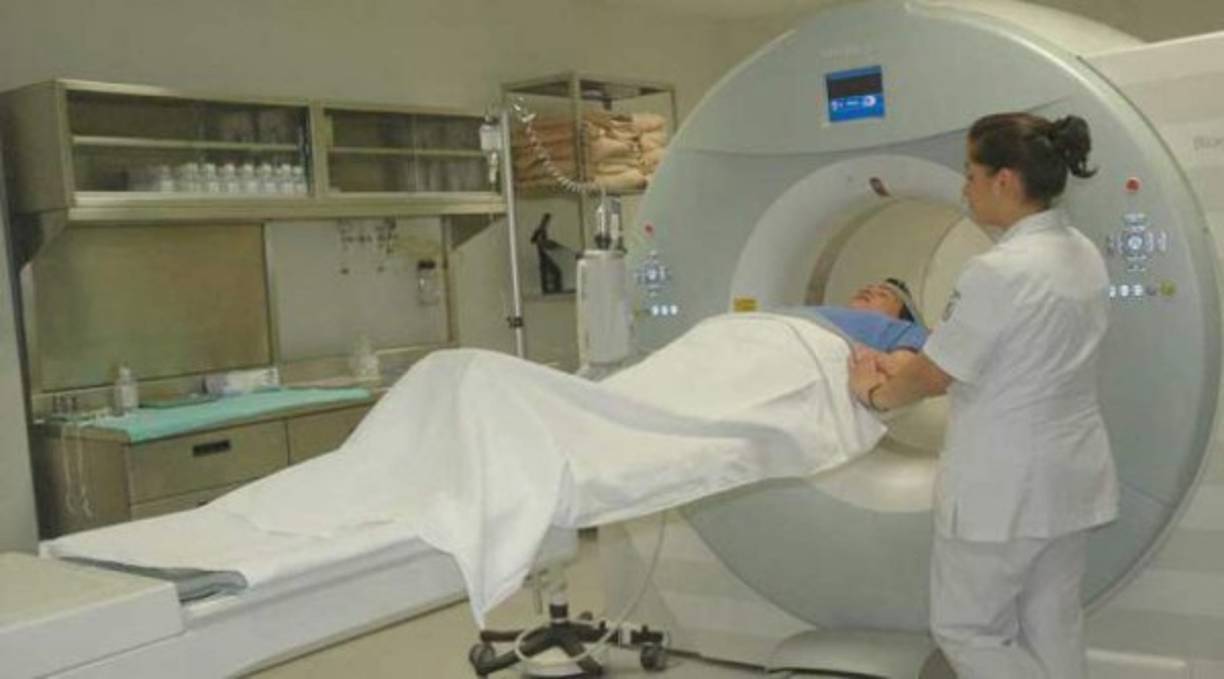 Este 30 de mayo se celebra el Día Mundial de la Esclerosis Múltiple. Estos son famosos que han tenido que vivir con la enfermedad, algunos ya perdieron la batalla.