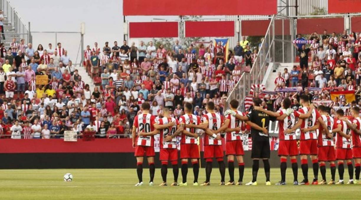 "El Girona FC es parte de la historia de la ciudad. Fundado hace 87 años, ha disputado 21 temporadas en Segunda A, 13 en Segunda B y 44 en Tercera.<br/>Desde 1970, el equipo juega sus partidos como local en el estadio Municipal de Montilivi, que tiene una capacidad para 9.200 espectadores."