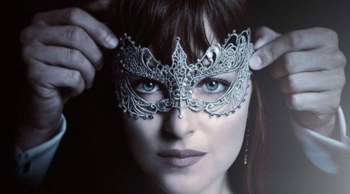 A pesar de que sus protagonistas defienden que en el fondo es 'una historia épica de amor', la importancia de las prácticas sexuales del señor Grey es un imprescindible en las cintas.<br/><br/>