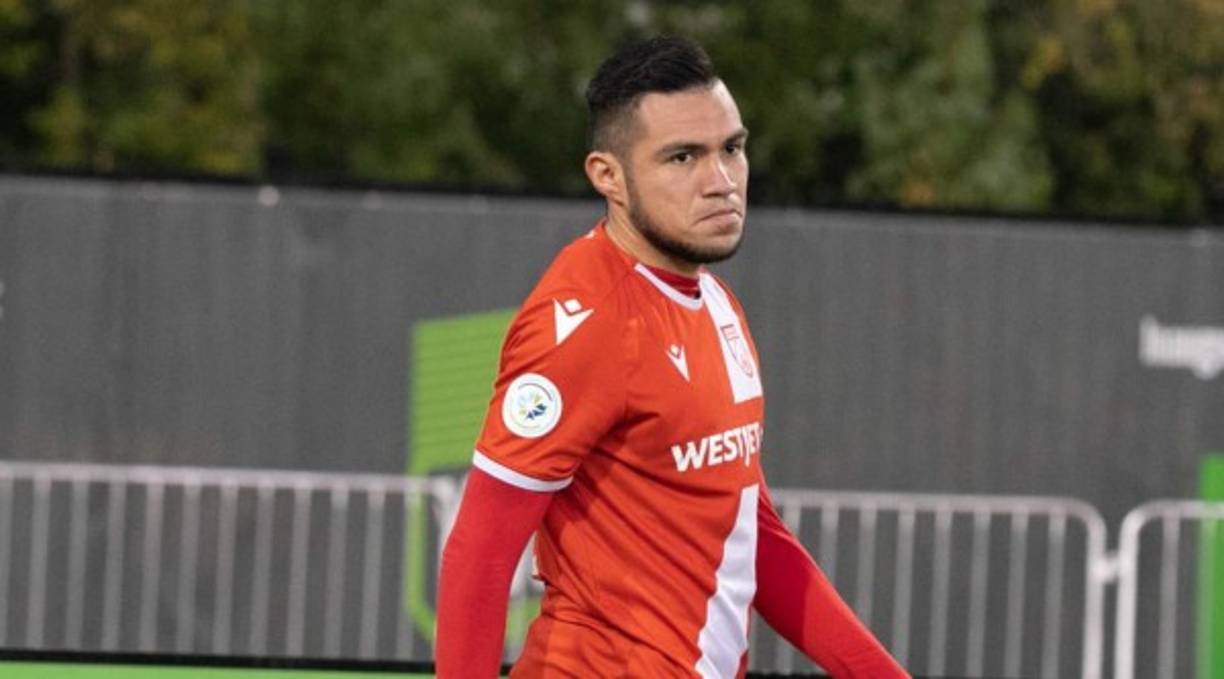 José Escalante: El mediocampista hondureño se estaría incorporando este martes al Vida de La Ceiba. En los últimos años ha jugado en el Cavalry FC de Canadá. El volante tiene contrato con el cuadro canadiense, pero estará por un torneo con los rojo.<br/>