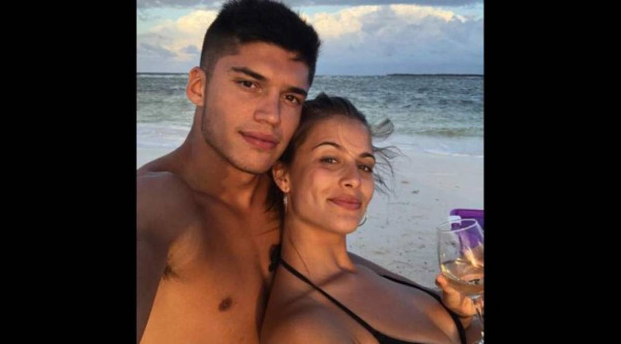 Desiré Cordero y Correa derraman miel en redes sociales y comparten varios momentos juntos, entre ellos los viajes que realizan.