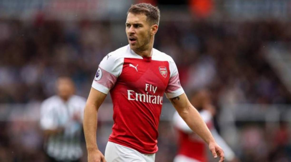 Aarom Ramsey - El jugador del Arsenal es siempre uno de los objetivos de algún grande en el mercado de fichajes y la Juventus podría convertirse en una de las opciones del mediocampista galés.