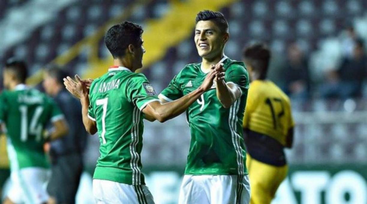 La Selección de México se enfrenta este miércoles a El Salvador, si los mexicanos pierden quedan eliminados ya que perdieron su anterior juego 1-0 ante Estados Unidos.(4:30pm, hora de Honduras).
