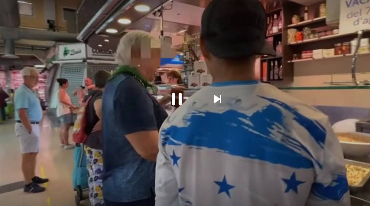 “De turista”. La mujer no contenta le dice: “Para quedaros”, queriendo dar a entender que el influencer buscaba quedarse en ese país. En ese sentido, Shin solamente se sonrió algo apenado pero continuó grabando y le dijo “el miércoles me regreso Honduras”.