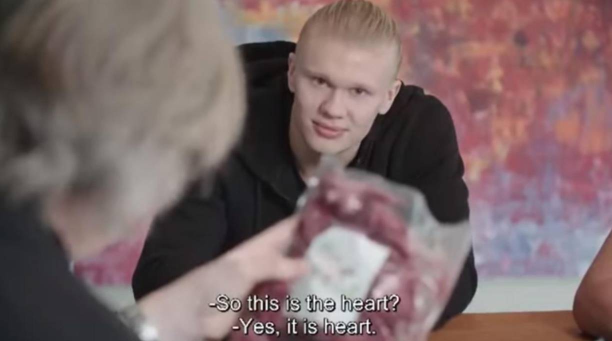 La dieta de <b>‘el Androide’</b> alcanza las 6 mil calorías diarias, rica en vitamina B, hierro, fósforo, cobre y magnesio; también dijo que uno de sus platos preferidos es la lasagna preparada por su papá.