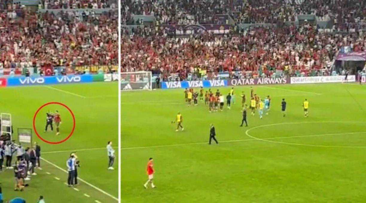 Polémica: Mientras los jugadores de Portugal festejaban el pase a cuartos de final, Cristiano Ronaldo se marchó molesto .