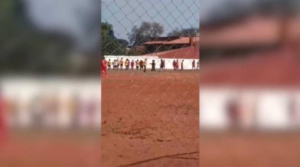 Según los primeros informes, el partido se tornó violento y una pelea entre los jugadores de ambos equipos escaló rápidamente. Ismael fue trasladado de urgencia al Hospital Materno Infantil San Pablo de Asunción y posteriormente al Hospital de Trauma debido a las graves lesiones que sufrió durante el altercado.