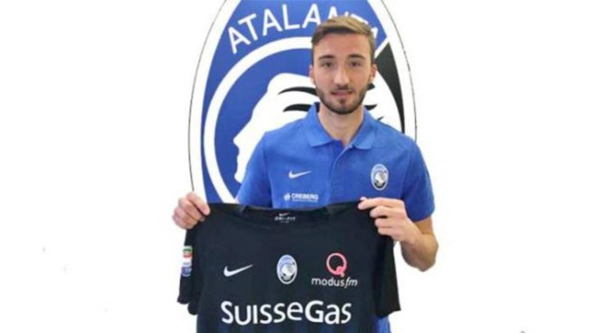 REGGIO NELL'EMILIA, ITALY - DECEMBER 07: Bryan Cristante of Atalanta in action during the UEFA Europa League group E match between Atalanta and Olympique Lyon at Mapei Stadium - Citta' del Tricolore on December 7, 2017 in Reggio nell'Emilia, Italy. (Photo by Alessandro Sabattini/Getty Images)