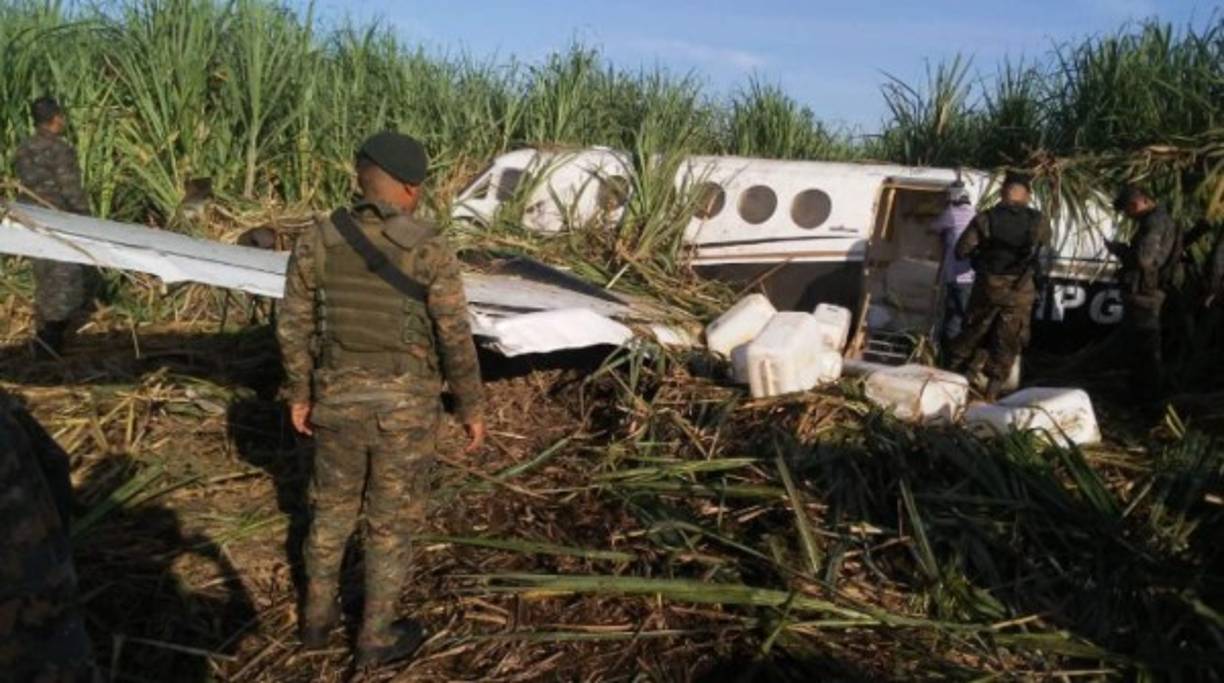 Durante el enfrentamiento resultó herido un soldado, pero no de gravedad. Las autoridades no reportaron detenidos.