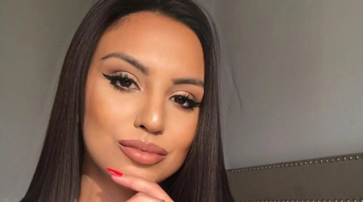 El jugador se había manifestado y desmentido los rumores de la supuesta infidelidad, pero ahora han filtrado detalles del encuentro amoroso que habría tenido con la supuesta amante, Candela Lecce.