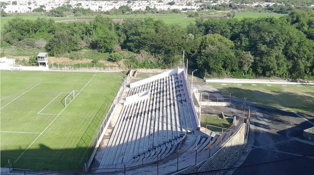 Tras el largo viaje desde San Pedro Sula, la misión de Rueda es comenzar con la recuperación de los futbolistas, seguidamente seguir trabajando en lo mental al grupo y el domingo tendrán dos sesiones, la primera será de regeneración en el hotel de concentración y por la tarde, hacer trabajos de balón el vetusto estadio Mariano Matamoros.
