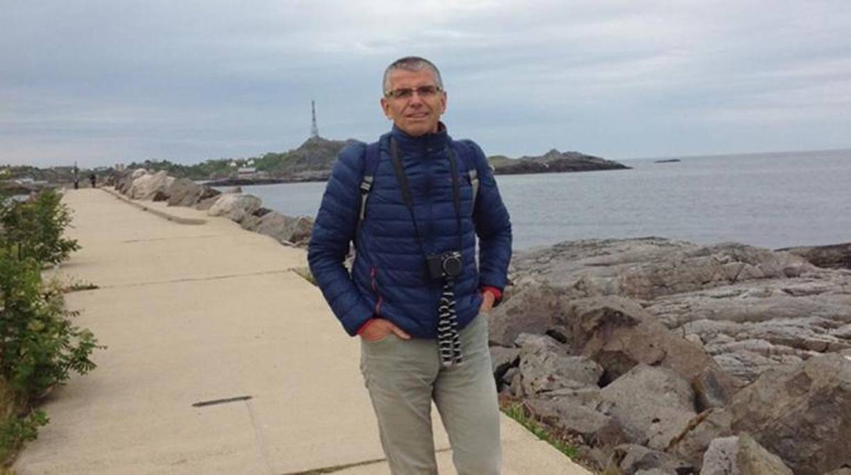 Messi viajó hasta Sacile, un pequeño pueblo situado en la provincia de Pondenonte, al norte de Italia. Allí se encuentra el consultorio del doctor Poser, el especialista que logró terminar con los recurrentes vómitos y las lesiones del crack argentino. 