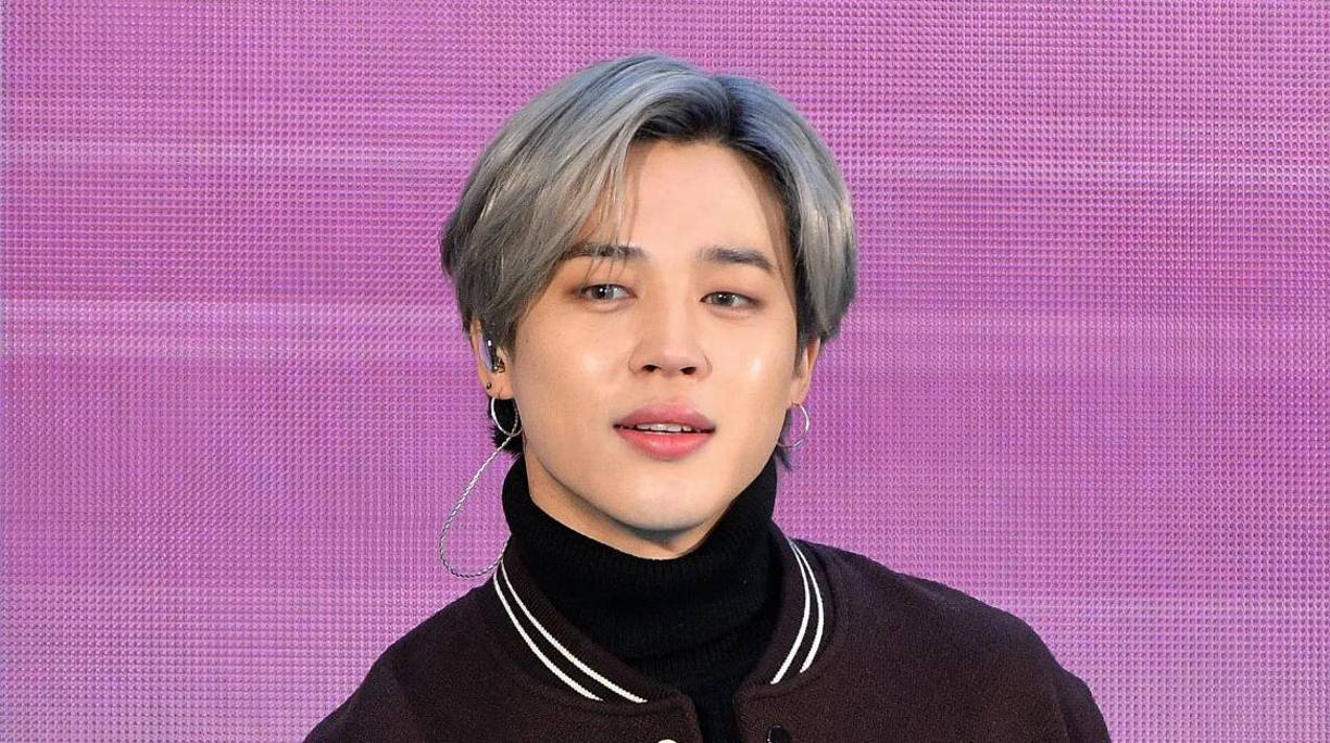 Un joven canadiense llamado Saint Von Colucci falleció en un hospital surcoreano el pasado domingo debido a una serie de complicaciones derivadas de la operación de mandíbula a la que se había sometido en noviembre.En la imagen el artista Jimin, de la banda BTS. 