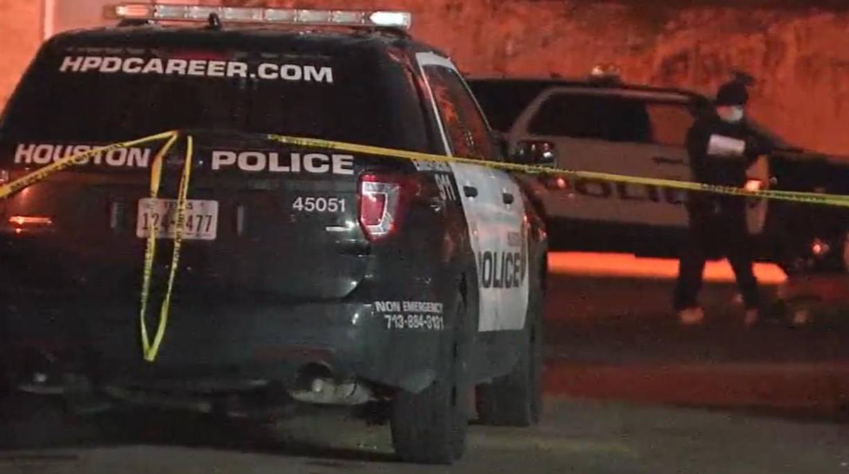 En la corte, Cruz dijo que mató a Lindgren en una pasión repentina debido a la discusión. El juez no estuvo de acuerdo y lo sentenció a 50 años de cárcel.