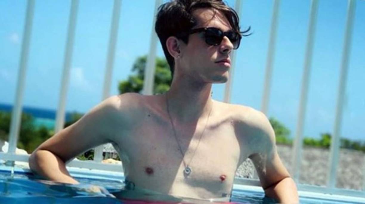 Medios de comunicación han señalado que la vida de lujos de Marrero, contrasta con la realidad que viven muchos cubanos en la actualidad.