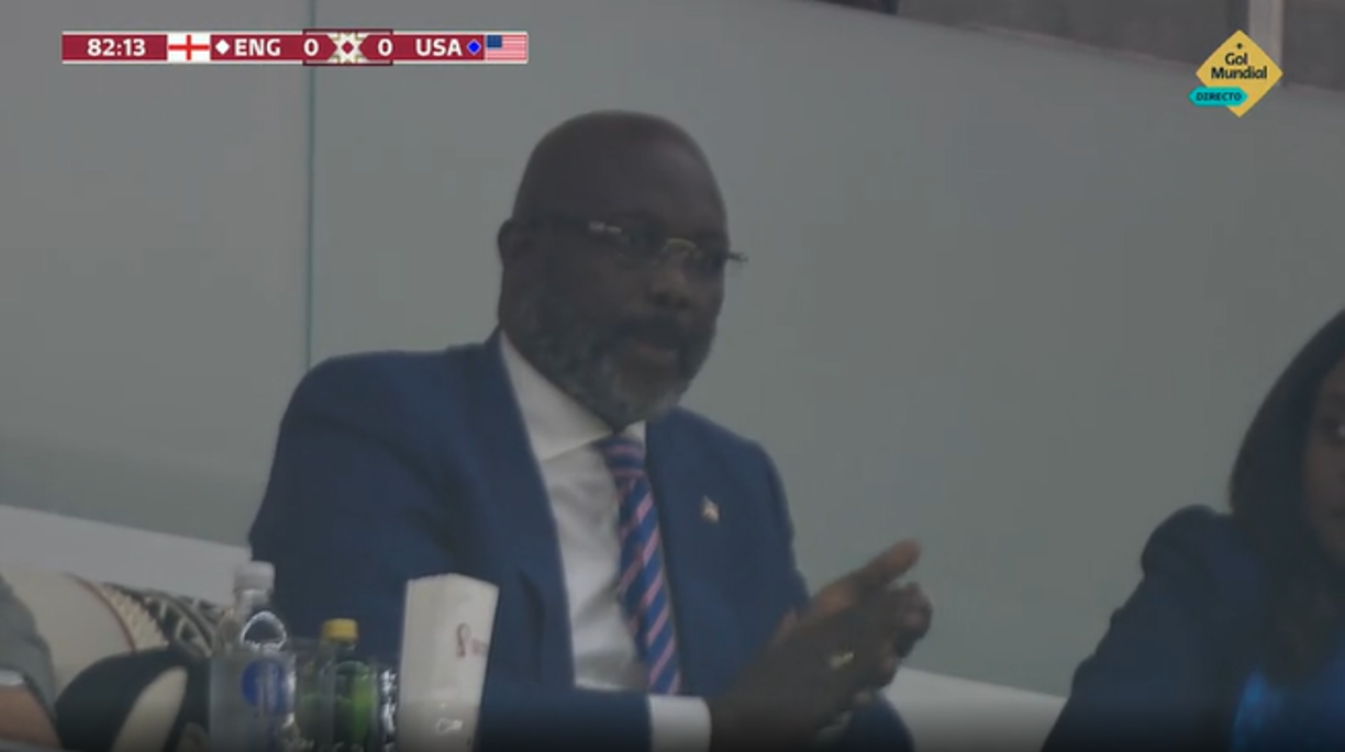 Y desde las graderías un invitado de honor, George Weah, presidente de Liberia y Balón de Oro en 1995, estuvo presenciando el partido entre Inglaterra y Estados Unidos, en el que jugó su hijo Timothy.