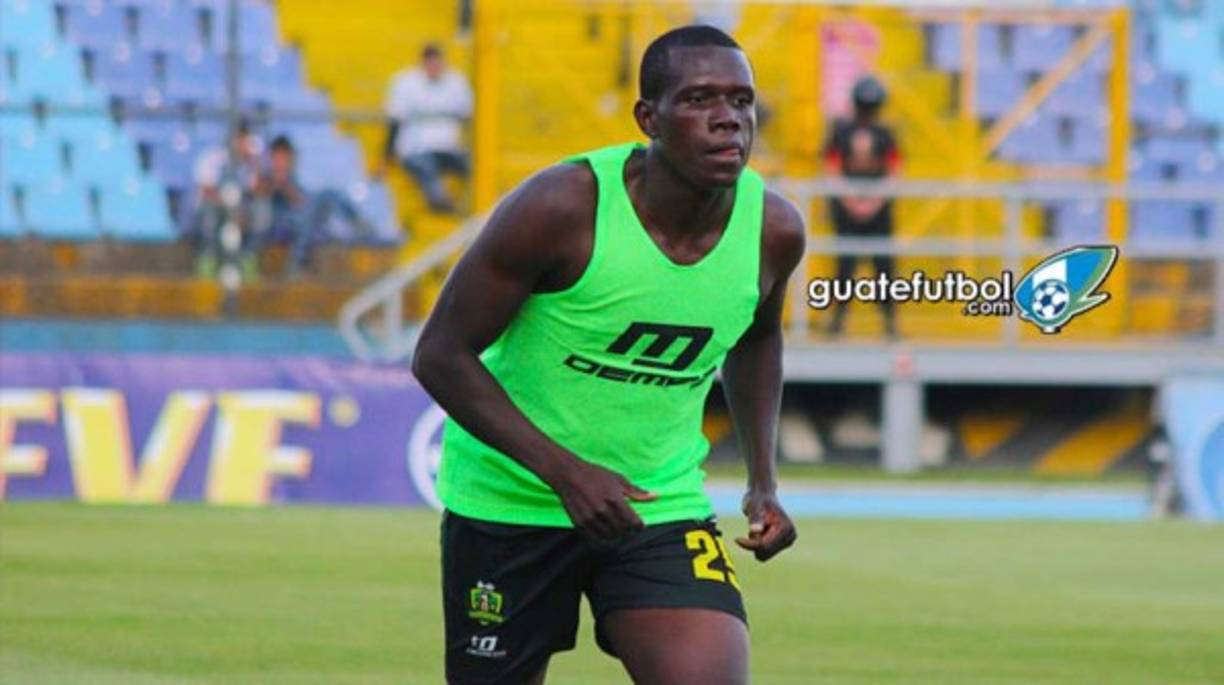 El defensa hondureño Quiarol Arzú, que jugó en el Platense y Marathón, ahora milita en el Deportivo Siquinalá de la Primera División de Guatemala.