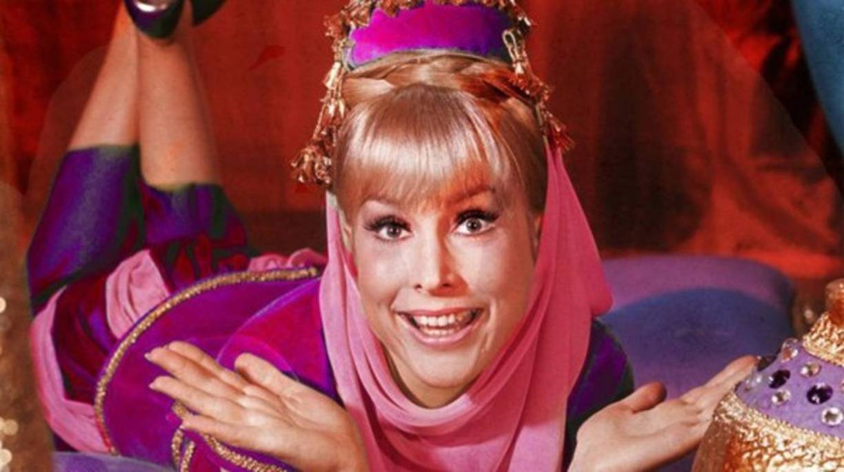 La comedia 'Mi bella genio' fue una de las series más divertidas y famosos. La serie se transmitió por NBC y duró cinco temporadas, entre 1965 y 1970.