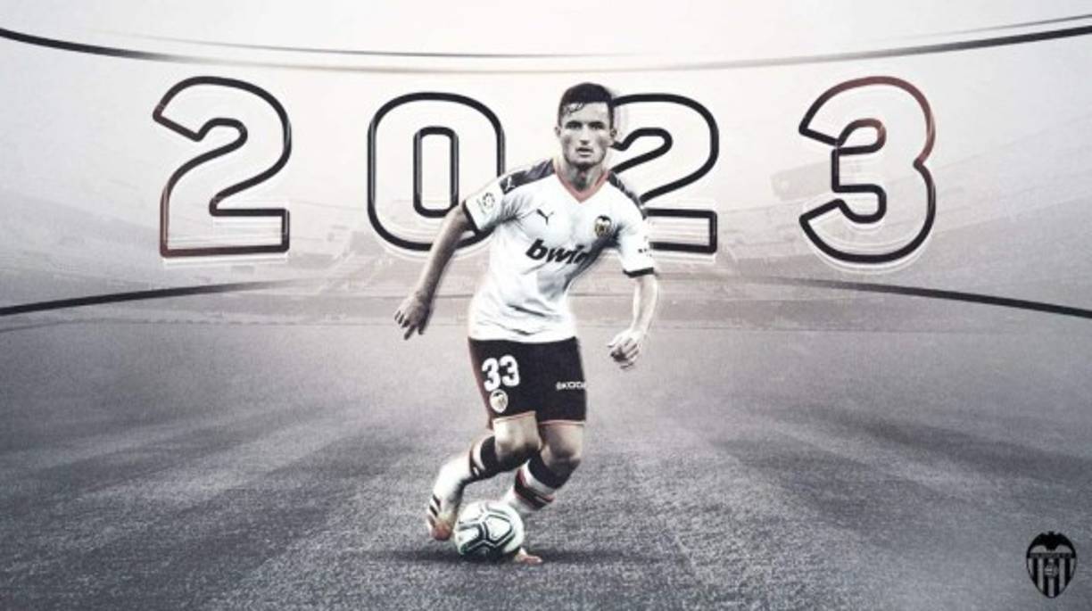 El Valencia ha oficializado este miércoles la renovación del zaguero vasco Hugo Guillamón, una de las pocas notas positivas de la temporada en el cuadro ché. El canterano seguirá vinculado con el equipo valenciano hasta 2023. El central lleva toda la vida en el club de Mestalla y seguirá tres temporadas más en el primer equipo, al menos que alguien quiera pagar su cláusula de rescisión de 80 millones de euros.