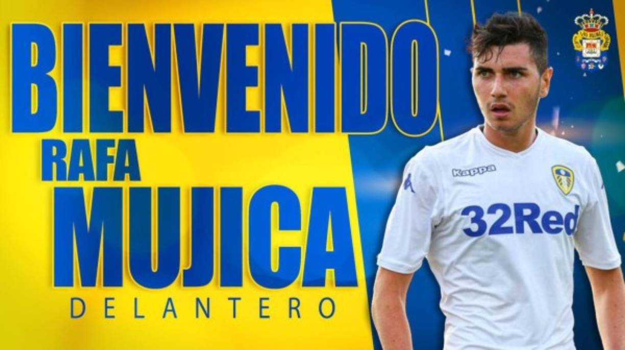El delantero canario Rafa Mujica, cedido esta campaña en el Real Oviedo, jugará lo que resta de temporada en Las Palmas, equipo en el que se formó y al que le cede el club que cuenta con sus derechos, el Leeds United, con el objetivo de que tenga más minutos que en la capital asturiana, donde ha participado solo en cuatro partidos de liga.