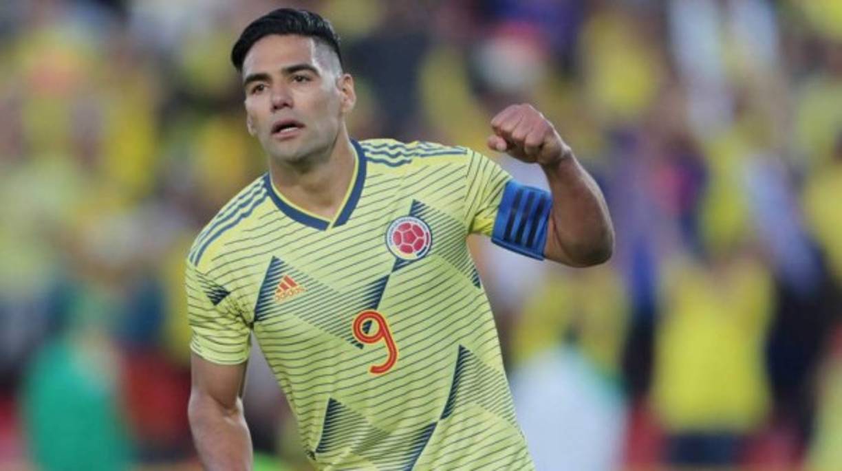 Radamel Falcao: El delantero como capitán de Colombia le dio sus votos a Cristiano Ronaldo, Lionel Messi y Virgil van Dijk. <br/>