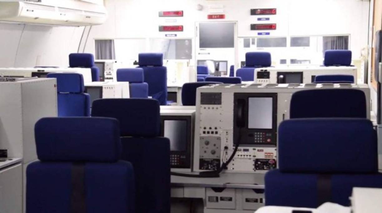 Valorado en 223 millones de dólares, y denominado el 'Nightwatch' (vigilante nocturno) esta aeronave fue diseñada para un escenario apocalíptico.