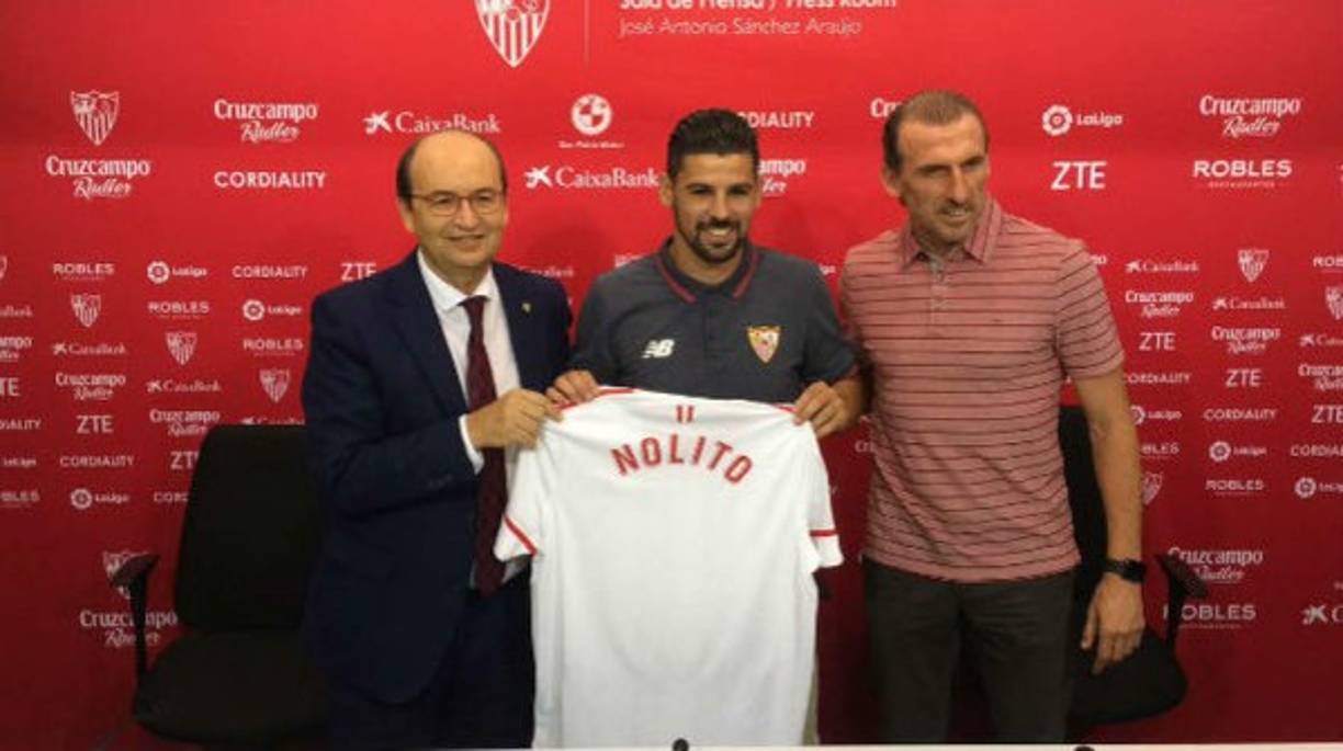 Nolito: El delantero español ha sido presentado como nuevo futbolista del Sevilla, llega del Manchester City en donde no pudo consolidarse.