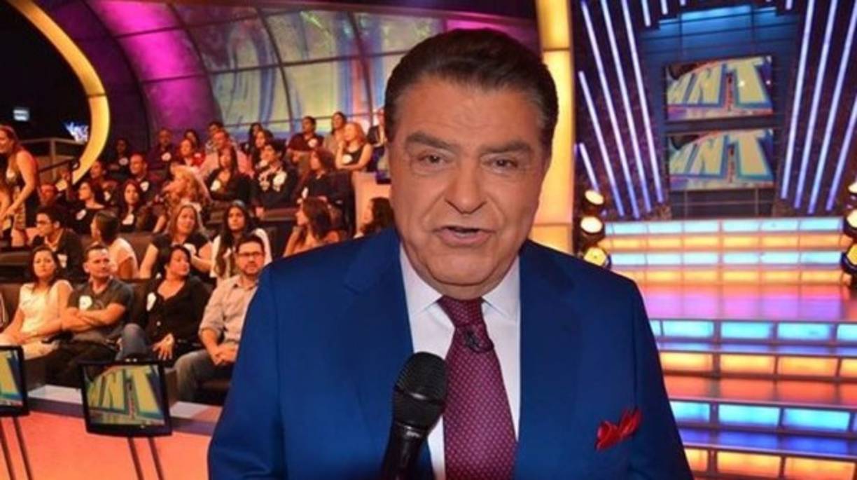 Aunque Don Francisco ya no luce como en sus años mozos, el querido presentador chileno mantiene su espíritu trabajador y tiene varios proyectos para el resto del año.