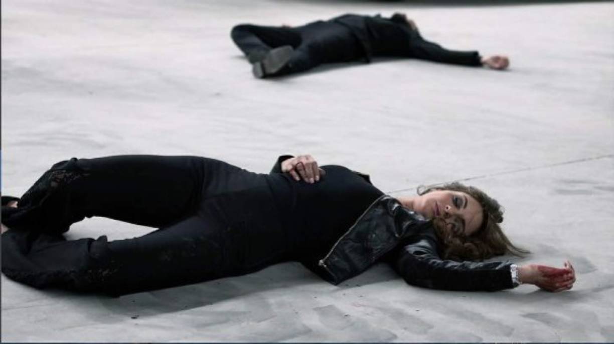 Mabel Castaño (Mariana Seoane), La Felina (Marisela González) y Mónica Robles (Fernanda Castillo) eran personajes que tenían gran protagonismo en la historia.<br/><br/>En la escena final ellas se encuentran en una bodega, y tanto La Felina como Mónica Robles mataron a tiros a Mabel Castaño.