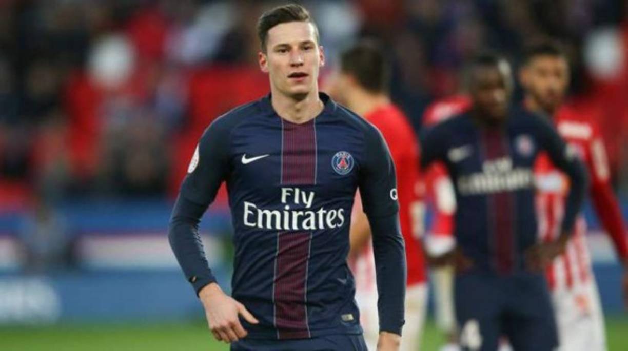 Julian Draxler: Centrocampista ofensivo alemán que no ha podido como se esperaba en el PSG. Sin embargo, sus buenas condiciones no puedan quedar a un lado.