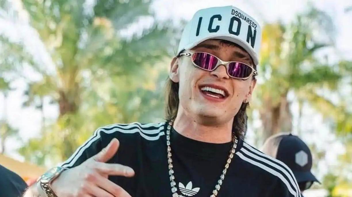 Aunque el cantante aún no se han revelado los detalles de su próximo sencillo de reguetón, las expectativas de sus seguidores son muy altas ante estas emocionantes posibles colaboraciones. 