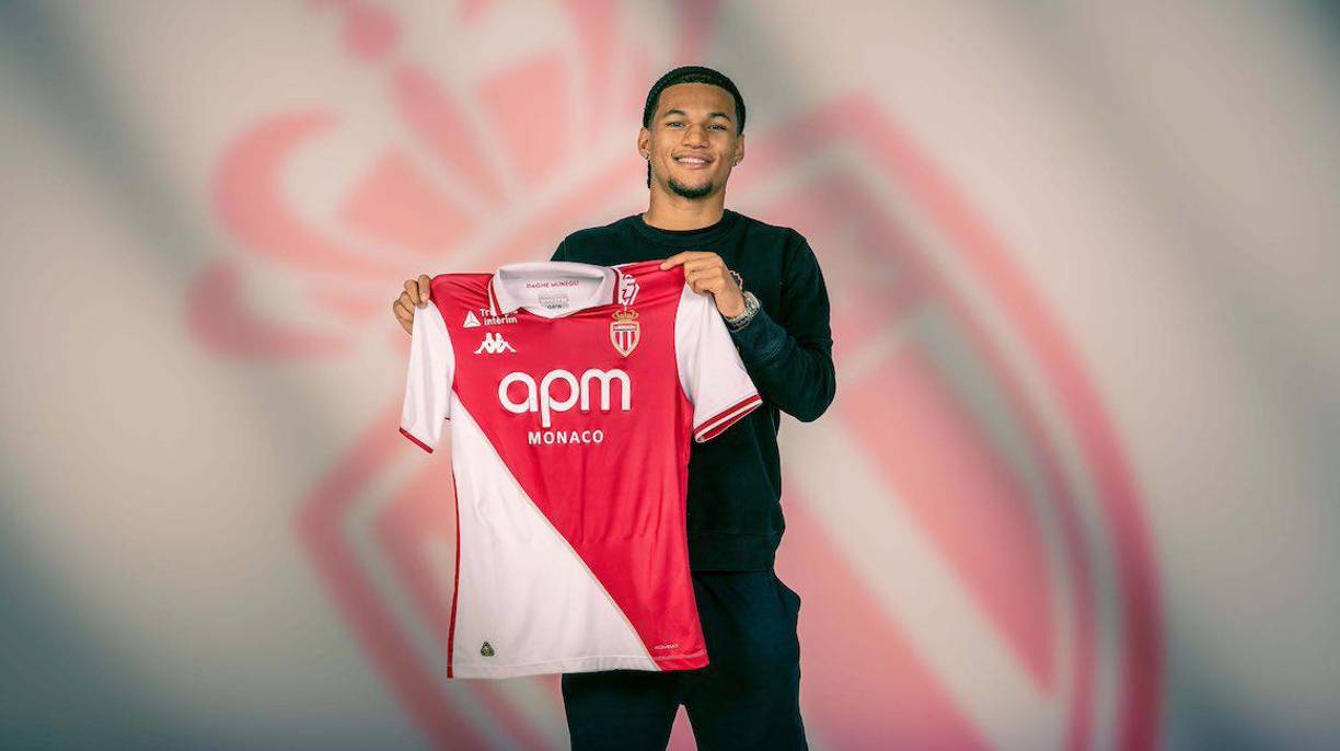 OFICIAL / Paris Brunner se convierte en nuevo jugador del Mónaco, con el que firma un contrato de cuatro temporadas.