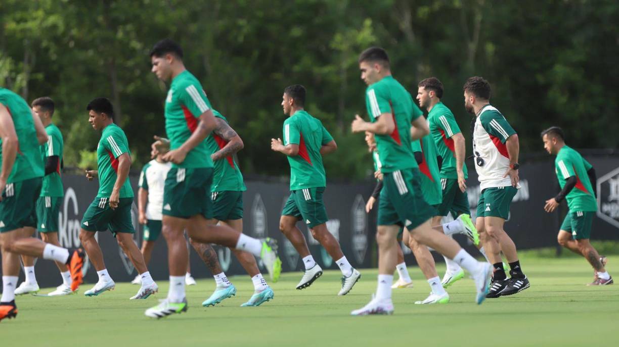 Estas son algunas de las postales que dejó el último entrenamiento de “El Tri” previo al inicio de la Copa Oro.