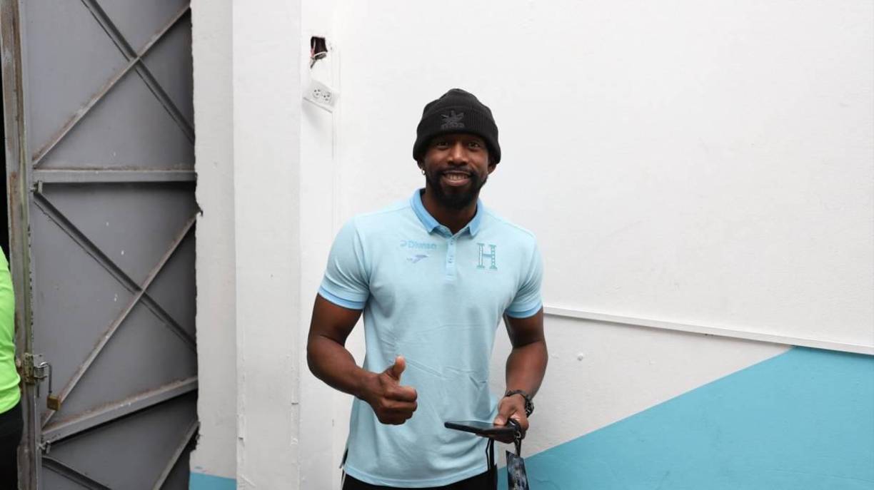 Johnny Palacios fue el último de los hermanos que llegó al recinto.