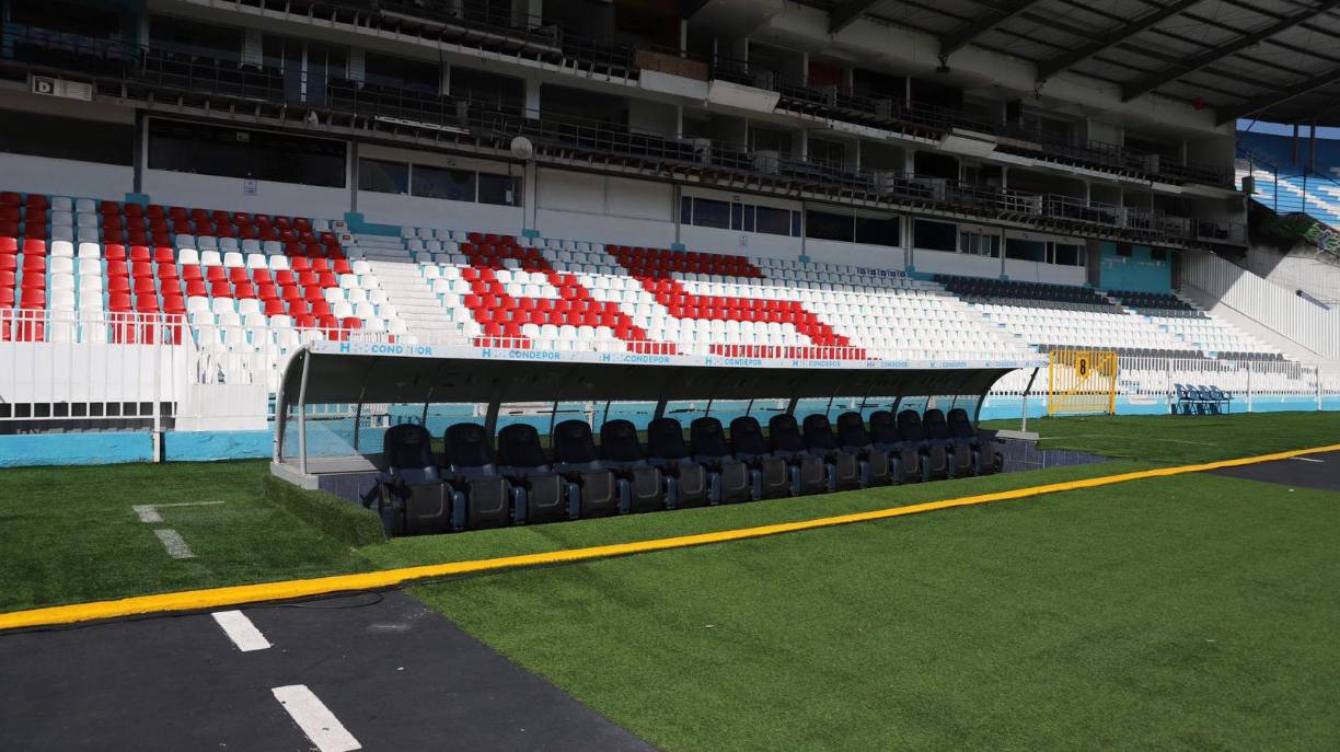 El Estadio Nacional se viste de gala este domingo para recibir una fiesta y el gran duelo que definirá próximamente al campeón de la Liga Nacional de Honduras.