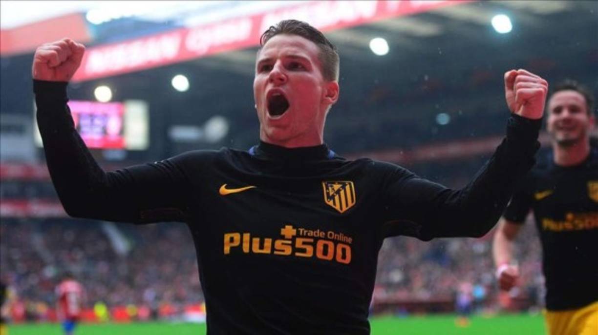 Atlético y Valencia negocian por Kevin Gameiro. Según la Cadena SER, los rojiblancos quieren entre 20-25 millones de euros y los valencianistas ofrecen unos 12. El delantero francés tiene 31 años.
