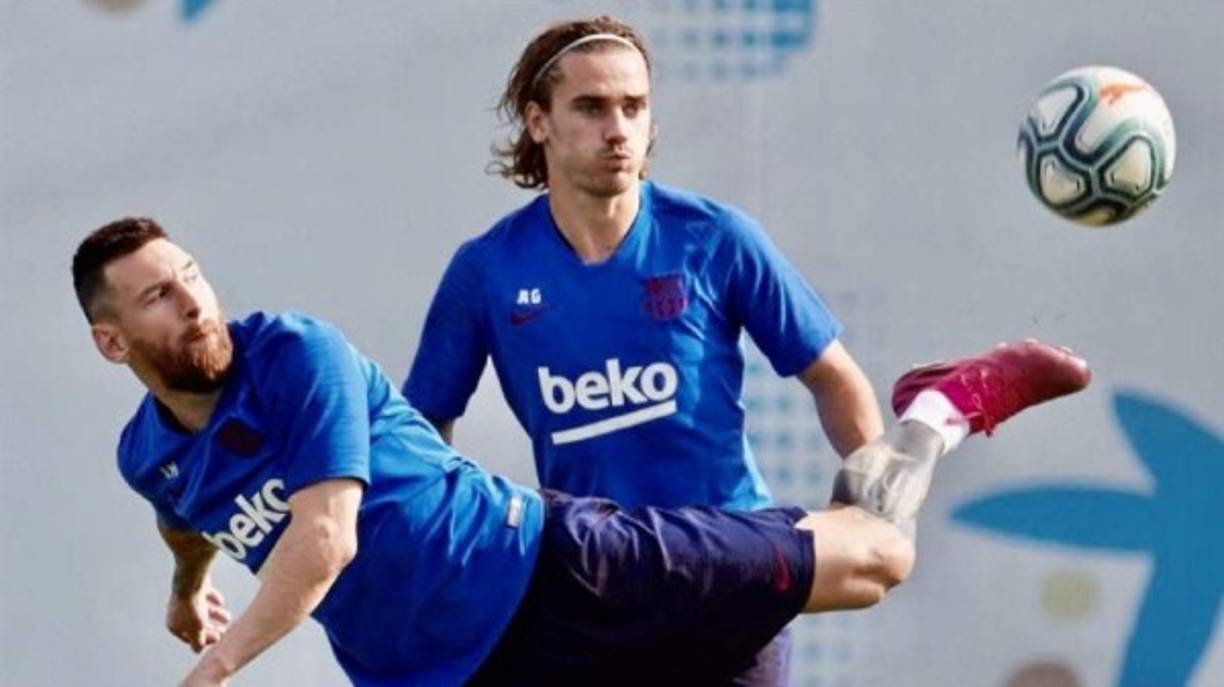 Por último, el exagente de Griezmann terminó disparando contra Messi: 'La temporada pasada, cuando Griezmann llegó, Messi no le habló ni le pasó un balón. Creo que genera un trauma por una adaptación negativa', sentenció.
