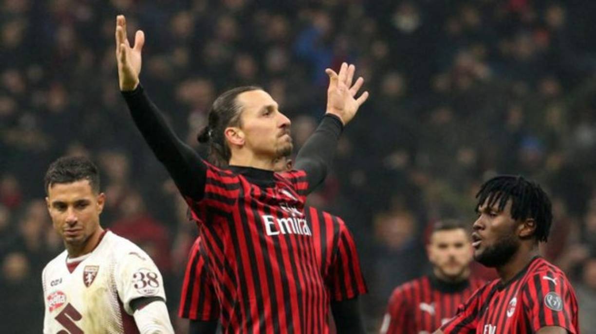 Zlatan Ibrahimovic: Sinisa Mihajlovic, entrenador del Bologna, señaló que el sueco dejaría el Milan a partir de la próxima campaña. 'Me llamó hace unos días. Veremos qué hace en el verano. Seguramente no se quedará en Milán, pero la pregunta es si se vendrá con nosotros o volverá a Suecia ', comentó.
