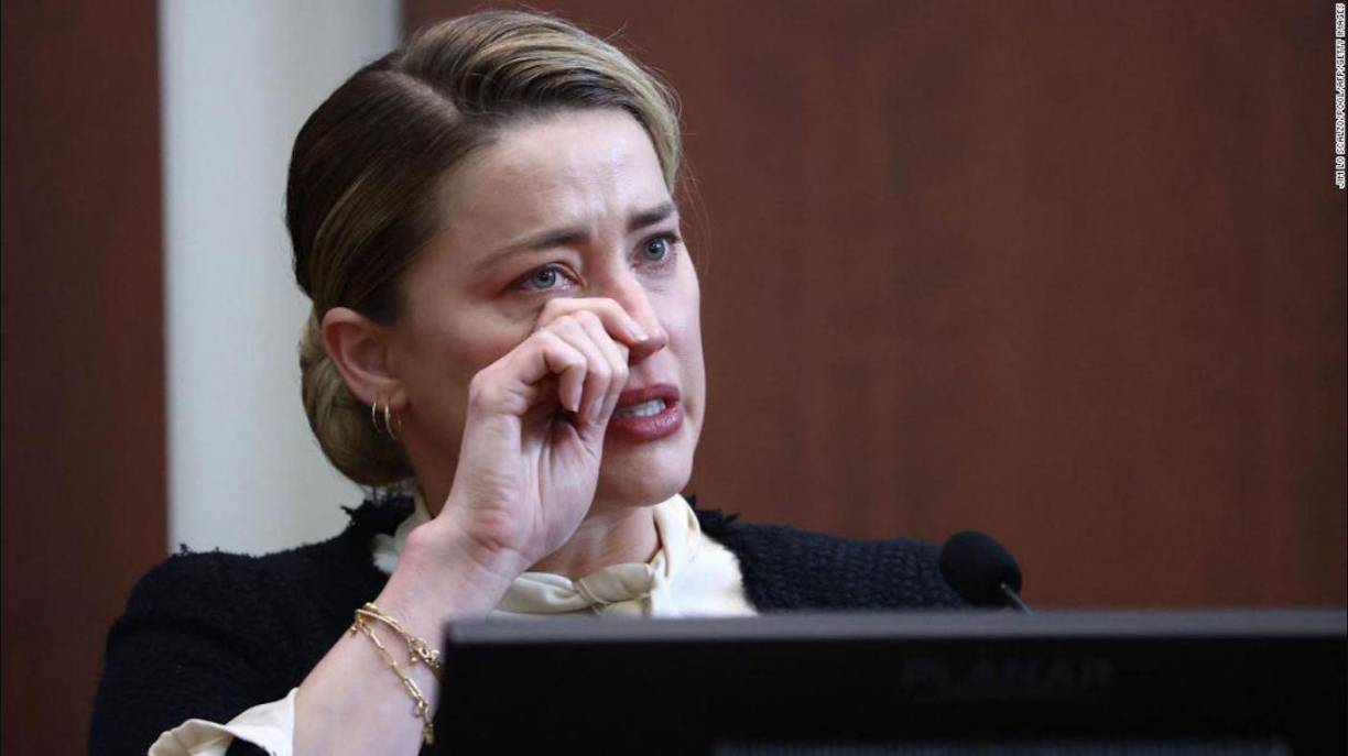 Amber Heard mantiene “cada palabra” de su testimonio durante el juicio por difamación que perdió contra su exesposo Johnny Depp, dijo en una entrevista divulgada el martes.