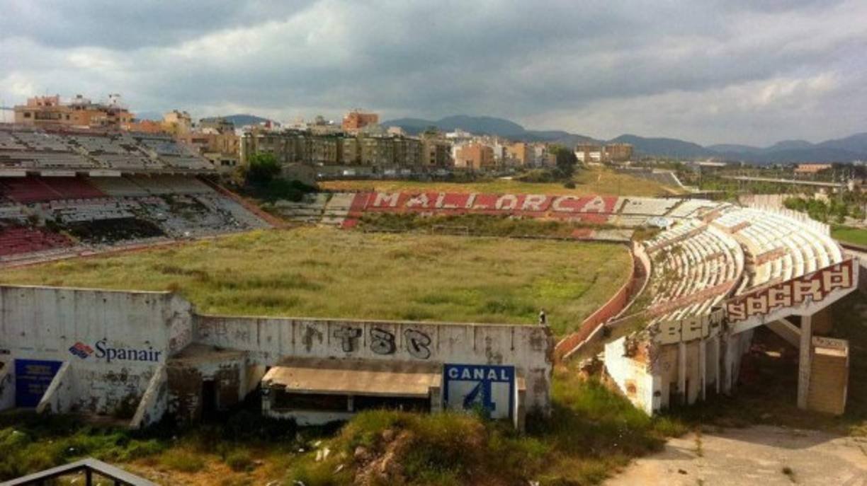 El estadio de Mallorca luce abandonado.