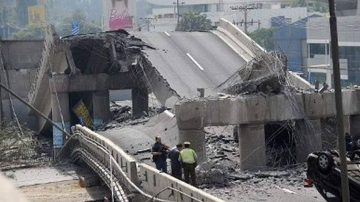 El 27 de febrero de 2010, Chile: un terremoto seguido de un tsunami golpea el centro de Chile, dejando más de 520 muertos.