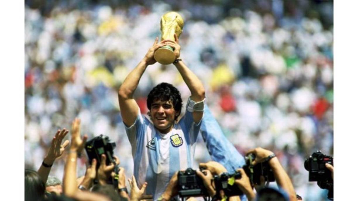 Como jugador, el Pelusa alcanzó la gloria; sin embargo, como entrenador ha tocado el infierno.