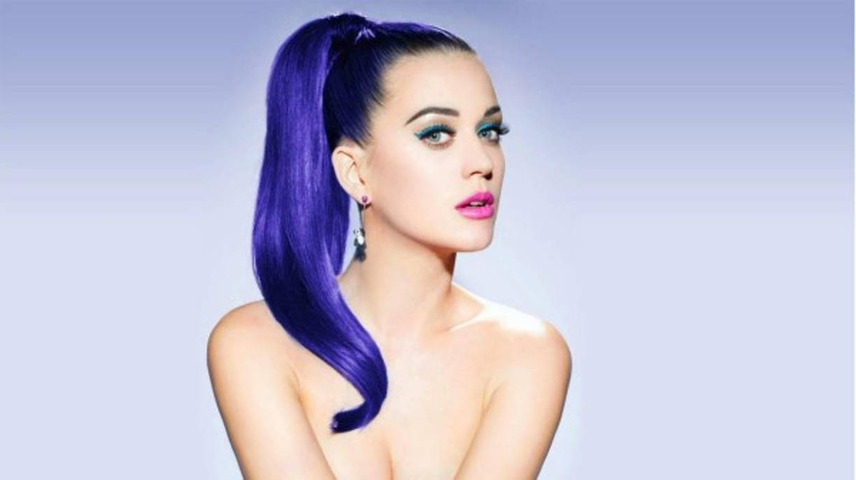 Katheryn Elizabeth Hudson, es el verdadero nombre de la cantante de música pop 'Katy Perry'.