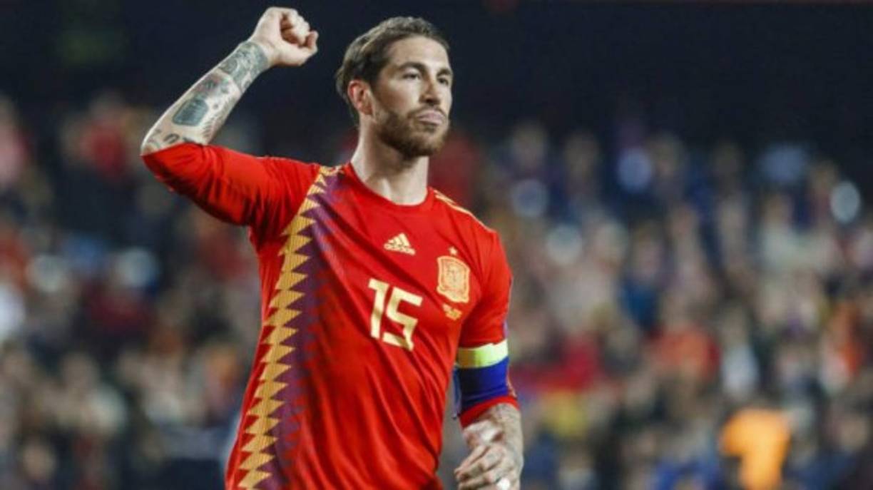 Sergio Ramos: El defensor como capitán de España votó por: Eden Hazard, Cristiano Ronaldo y Mohamed Salah.