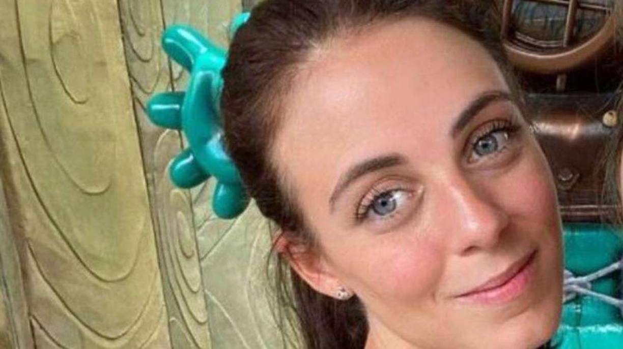 La joven fundó en 2018 Attic Salt, su propia agencia de diseño. “Me destaco en animaciones para redes sociales, campaña de productos, foto producto y lifestyle”, escribió en su portal.