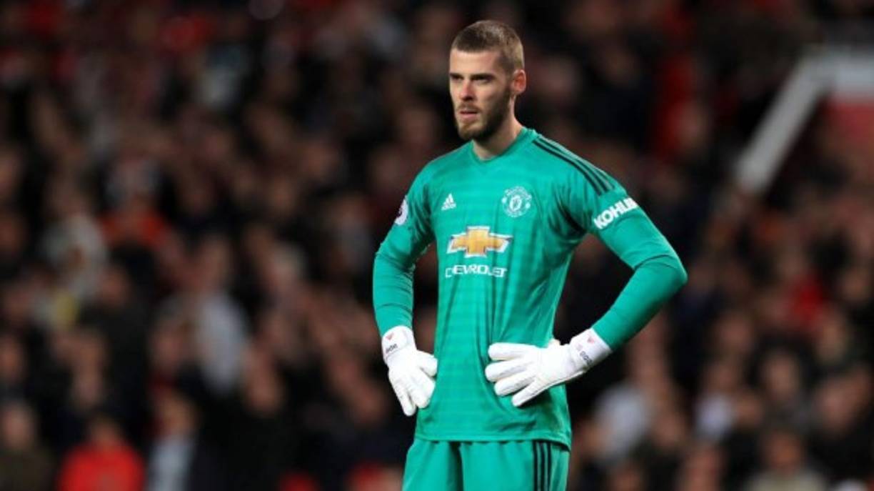 David de Gea: Según Sky Sports, el portero que termina contrato en junio de 2020, renovará con el Manchester United y se convertirá en el arquero mejor pagado del mundo. De acuerdo con esta información el meta español ganará unos 400.000 euros a la semana.
