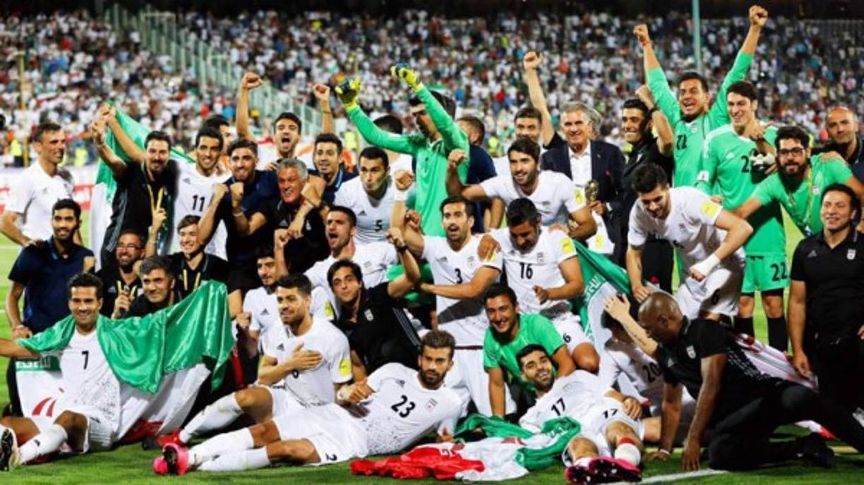 Irán: La selección selló su pase esta semana al Mundial de Rusia y son los primeros por la zona de Asia. Aquí son 4 cupos directos, los dos primeros de los 2 grupos, mientras que un mejor tercero juega repechaje con el quinto de Concacaf.