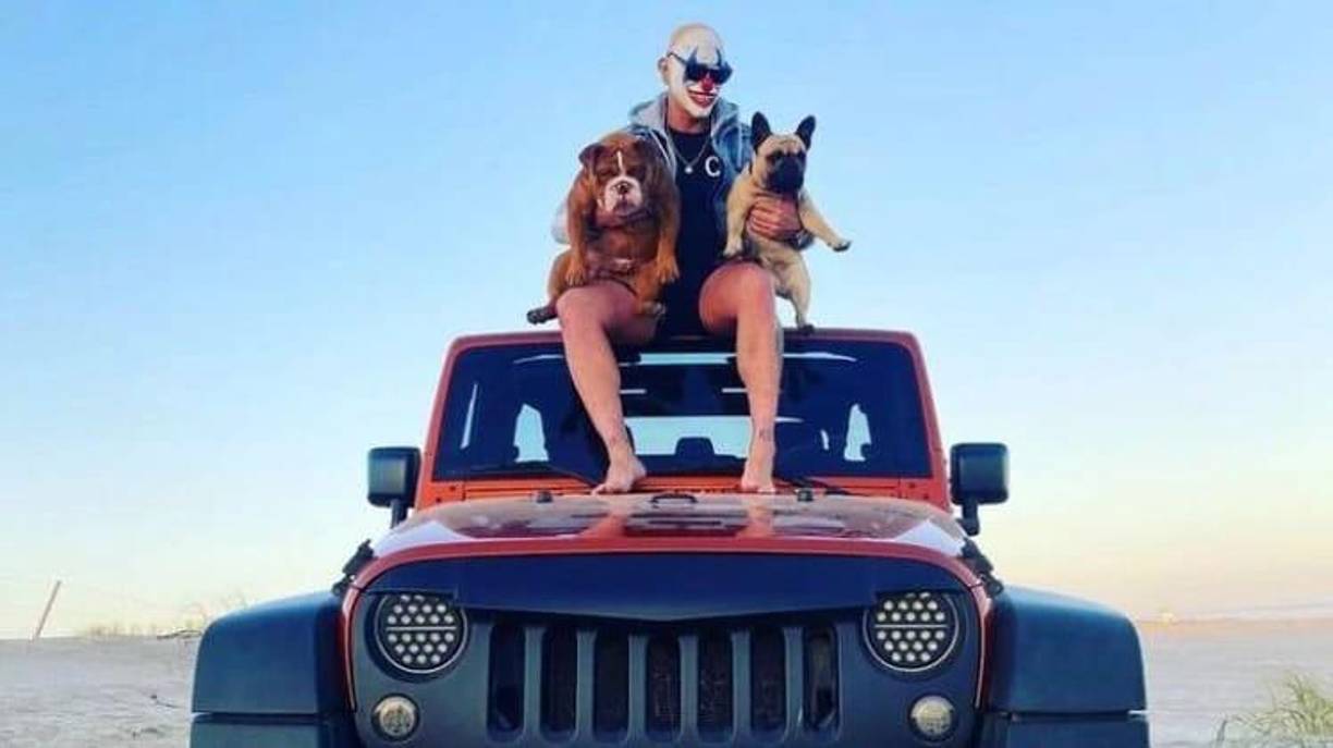 Sin embargo, su repentina notoriedad en línea no pudo evitar el trágico destino que le aguardaba.